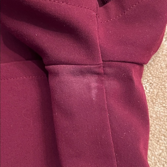 FIGS Catarina One Pocket Burgundy Scrub Top, Medium - Picture 7 of 9